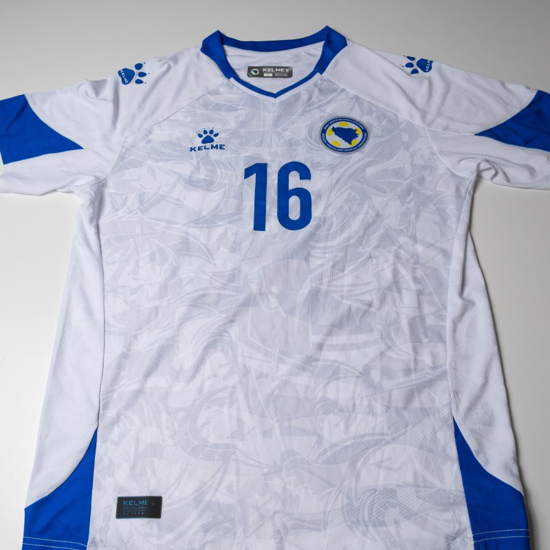 Dres Faruka Brkanića